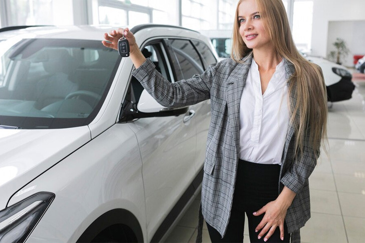 Россияне все чаще доверяют экспертам при выборе автомобиля