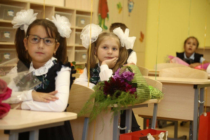 Первый класс «Р» появился в школе на МЖК в Новосибирске