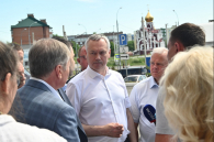 Андрей Травников поручил усилить работу по подготовке и привлечению медкадров