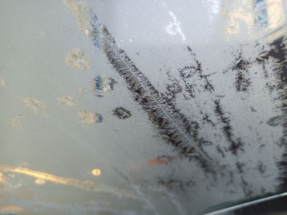 Три человека едва не замерзли на трассе в Новосибирской области