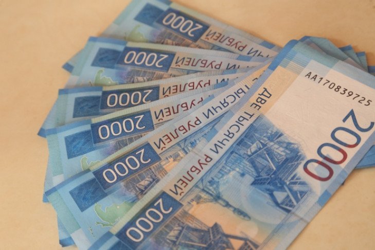 Телефон и двести тысяч со счета украл житель Новосибирска