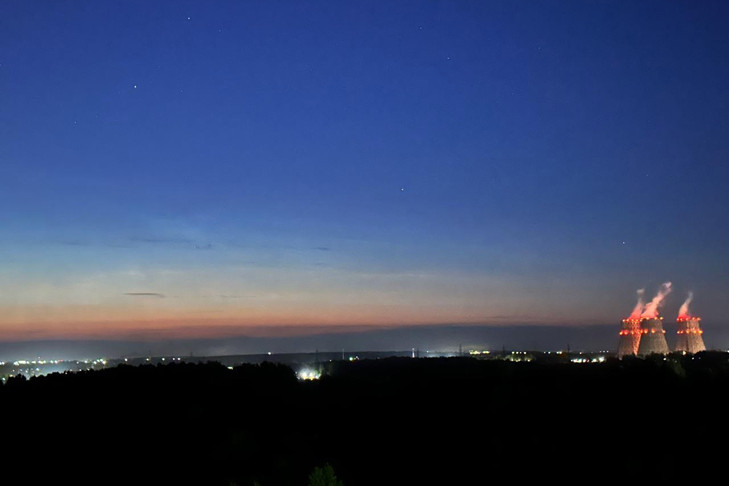 Первые в 2025 году серебристые облака заметили над Новосибирском 3 июня