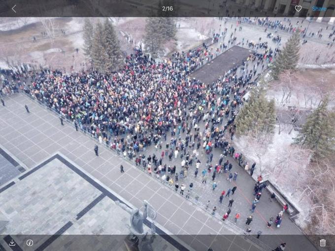 Несанкционированная акция собрала не более 800 человек в центре Новосибирска