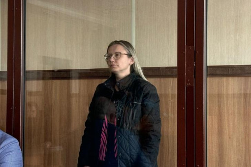 Под домашний арест на 2 месяца из-за взятки поместили директора ДКЖ Елену Марченко