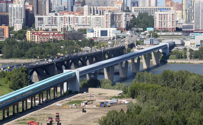 Ремонтировать Октябрьский мост начнут этим летом в Новосибирске