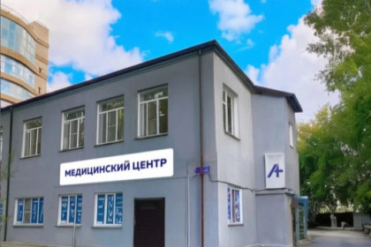 Казарму первых летчиков аэропорта «Северный» выставили на продажу в Новосибирске