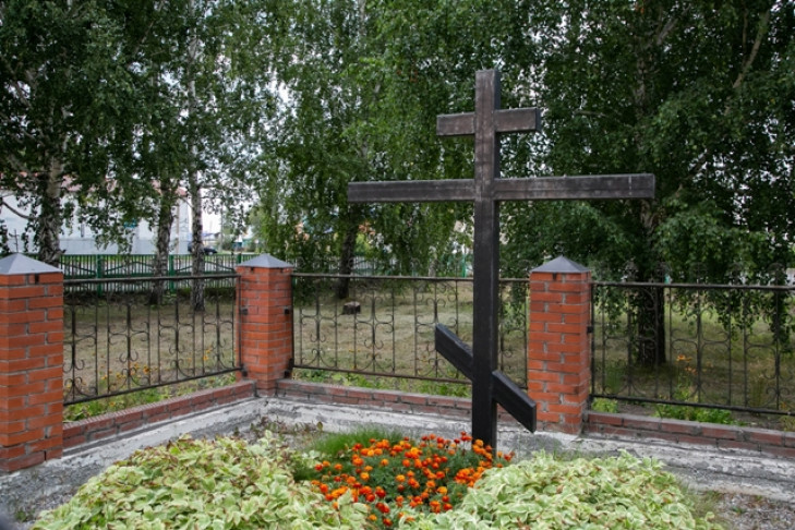 Радоница 11 мая: перекрытия дорог и транспорт на кладбища в Новосибирске 