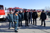 Губернатор Травников принял участие в смотре сил и средств к паводку и пожароопасному сезону