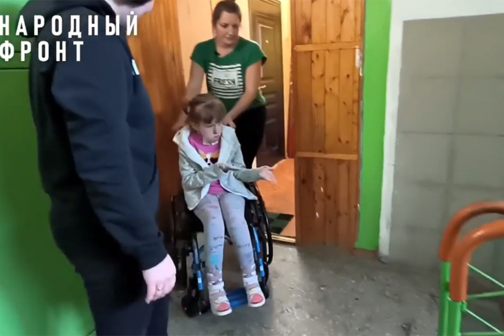 11-летняя Маша Гребнева из Новосибирска получит пандус после обращения к Путину