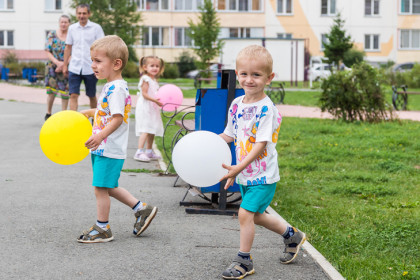 В Новосибирске тысячи семей 8 июля отмечают День любви и верности-2026