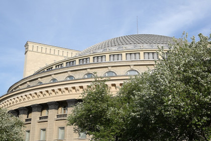 Купол оперного театра требует ремонта – выделено 246 млн рублей
