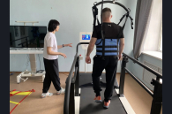 Эффективная помощь в центре «Защитник»: в Новосибирской области расширена система реабилитации участников СВО