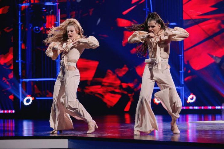 Королева тверка из Новосибирска поставила номер для шоу «Танцы»