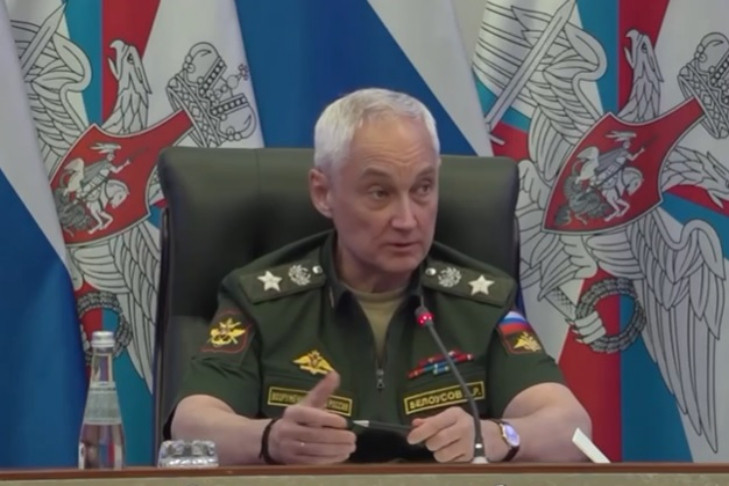 Главу Минобороны РФ возмутили палатки для курсантов НВВКУ в Новосибирске