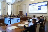 В Правительстве НСО обсудили меры социальной защиты старшего поколения