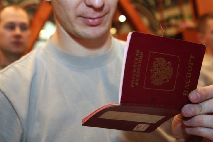 Электронные паспорта введут в России в 2024 году
