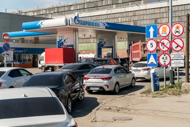 Временные интервалы для заправки спецтехники определены в Новосибирске