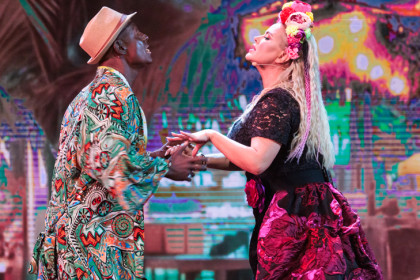 Новосибирец Митя Фомин зажег с Анной Семенович в шоу «Конфетка»