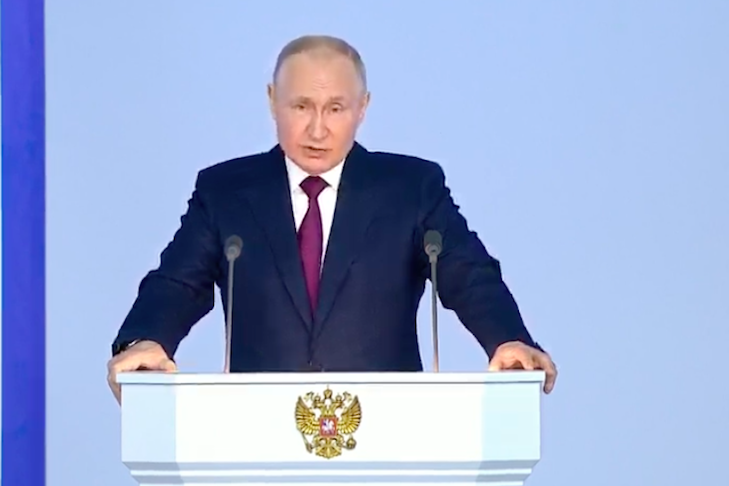 Владимир Путин призвал усилить диалог с гражданами на муниципальном уровне