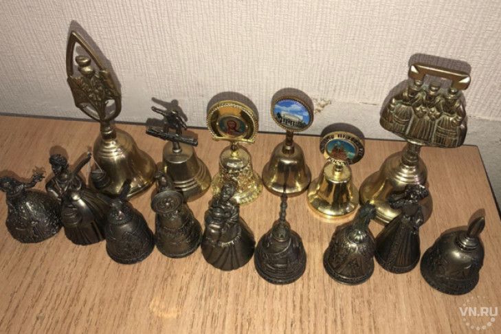 Коллекцию колокольчиков продают за 130 тысяч в Новосибирске