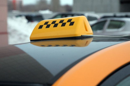 Половина таксистов Новосибирска нарушают правила перевозки пассажиров