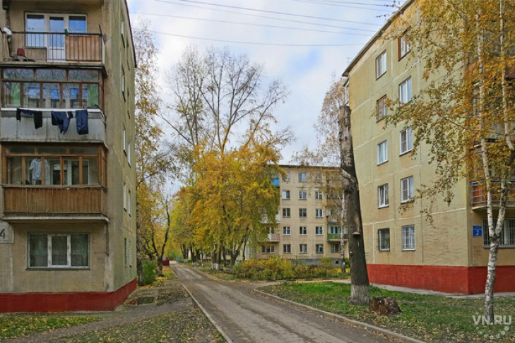 Жители Затулинки массово избавляются от своих квартир