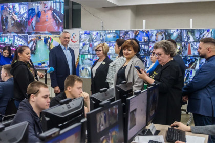 Андрей Травников поблагодарил жителей региона за активное участие в выборах