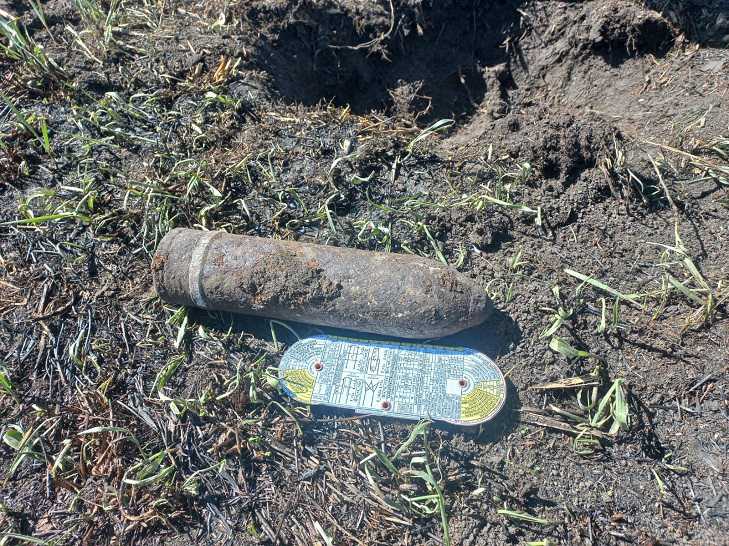 Столетнюю бомбу нашли и уничтожили в поле под Новосибирском