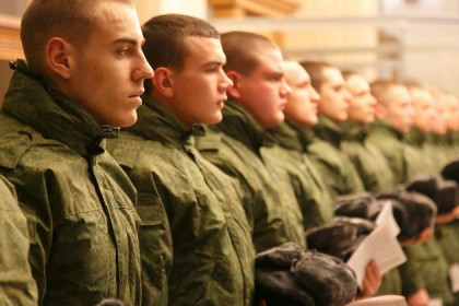Призывников из Новосибирска отправили охранять Кремль