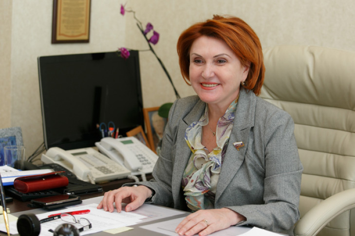 Надежда Болтенко ушла с поста председателя Союза женщин области