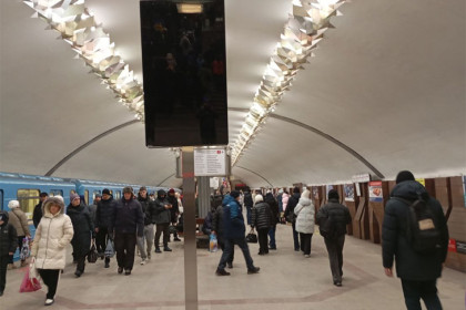 Вход в метро Новосибирска закрыли из-за подозрительного предмета