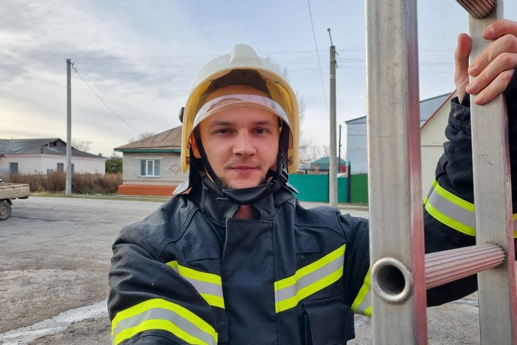 Доброволец из Новосибирской области впервые стал лучшим пожарным России