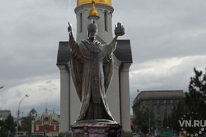 Подробности о памятнике Николаю Чудотворцу сообщает «Новосибирское землячество»