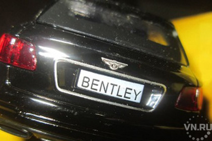 Контрафактные Bentley изъяла новосибирская таможня