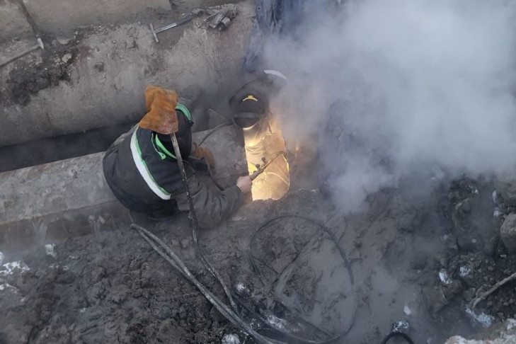 Квартиры выше 6 этажа на сутки останутся без воды в центре Новосибирска