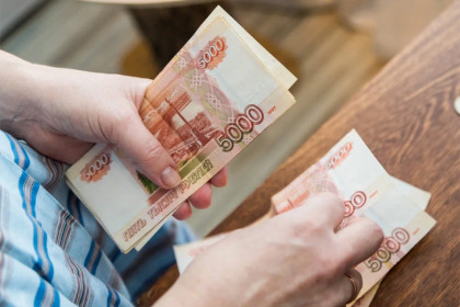 Умеренный рост зарплат происходит в Новосибирской области