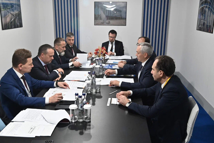 На «Транспортной неделе-2025» обсудили ключевые проекты Новосибирской области