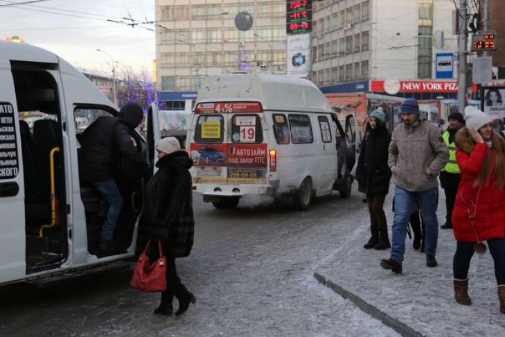 Систему движения пассажирского транспорта изменили в Новосибирске 