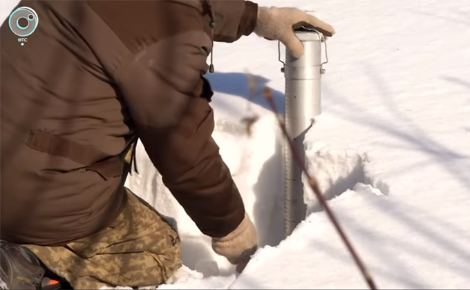 Запасы снега в алтайских горах изучат новосибирские гидрологи