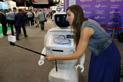 Робот просился в Голливуд на форуме «Технопром-2016»