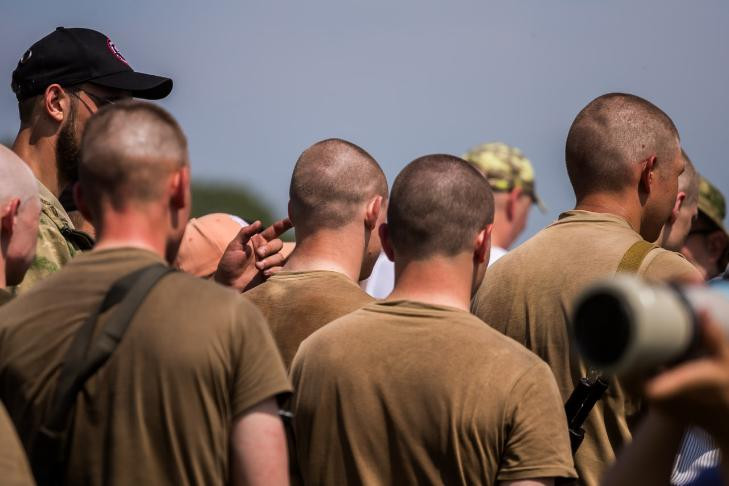 Сорок два жителя Новосибирской области вернули с начала года из плена ВСУ