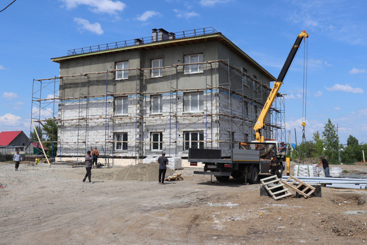 Губернатор поручил проработать вопрос отмены излишних требований для служебного жилья