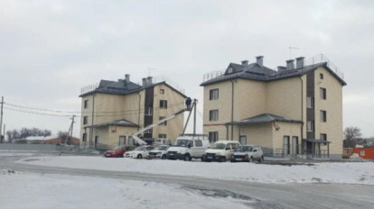 В Новосибирской области построили более 100 домов для бюджетников и сирот