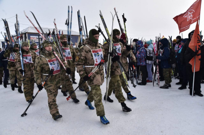 Губернатор пригласил земляков встать на лыжи