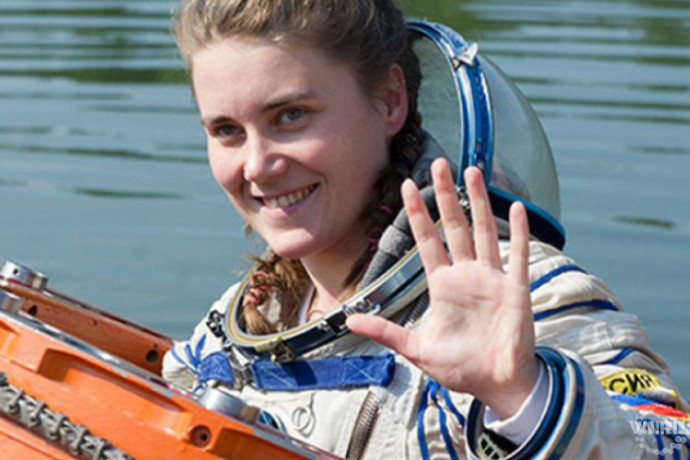 Сибирячка Анна Кикина первой из женщин полетит в космос на Crew Dragon