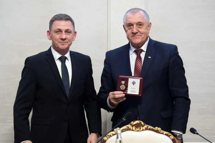 Глава Здвинского района Колотов ушел в отставку по собственному желанию