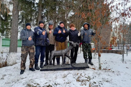 Боец СВО из Новосибирской области подарил уникальный экспонат Кыштовскому музею