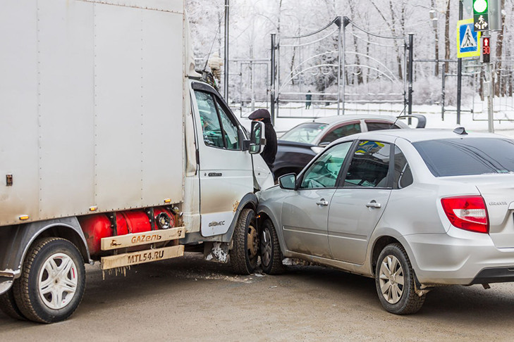 Боль автоподстав, или Почему мы платим больше