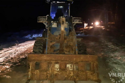 Погоню со стрельбой за трактором устроили полицейские Новосибирска