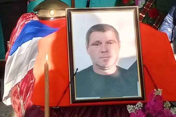 Героя СВО Александра Филимонова похоронили в Новосибирской области